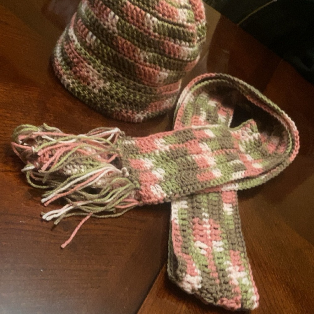 Adult Camo-rose colored Knit Hat and Scarf Set